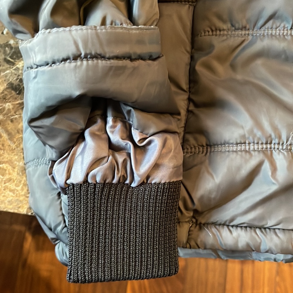 Calvin Klein jacket - Picture 12 of 12